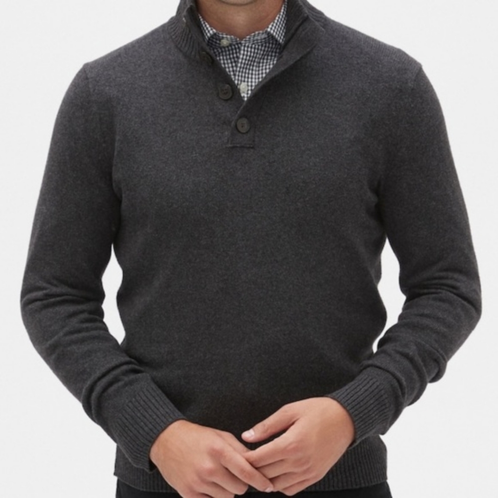Banana Republic Men Button Sweater Large